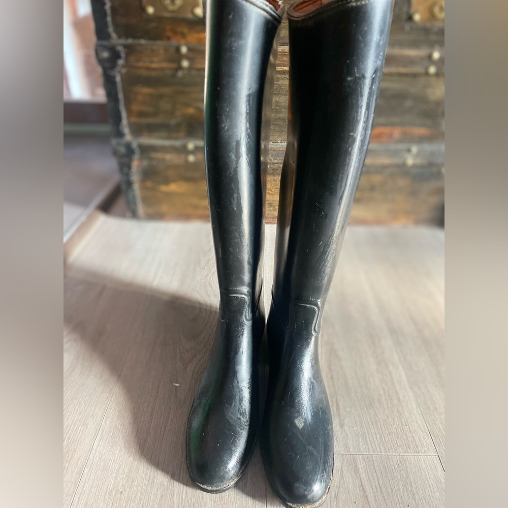 Women’s size 8 riding boots